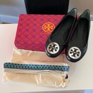***SOLD***BRAND NEW Tory Burch Reva flats  sold out/rare